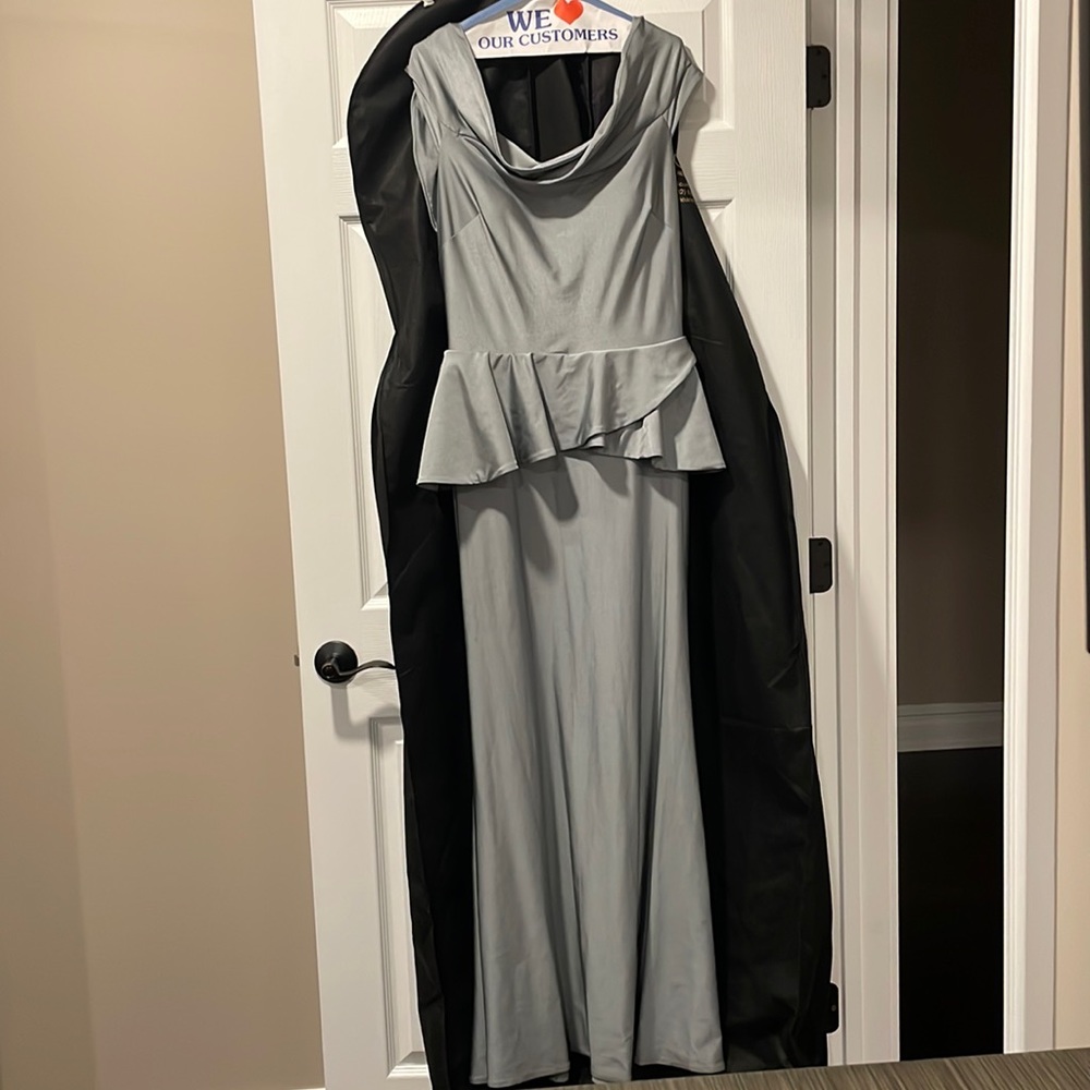 Jessica Angel Dress from Diane and Company, Size XL